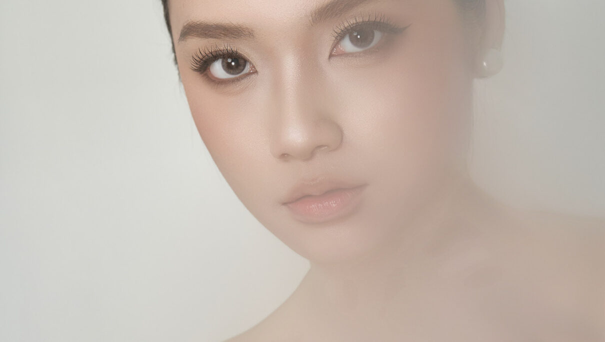 Top 5 Tiệm Makeup Cô Dâu Đẹp Và Uy Tín Nhất Tại Quận 9